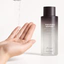 Haruharu Wonder Black Rice Toner watery lightweight texture